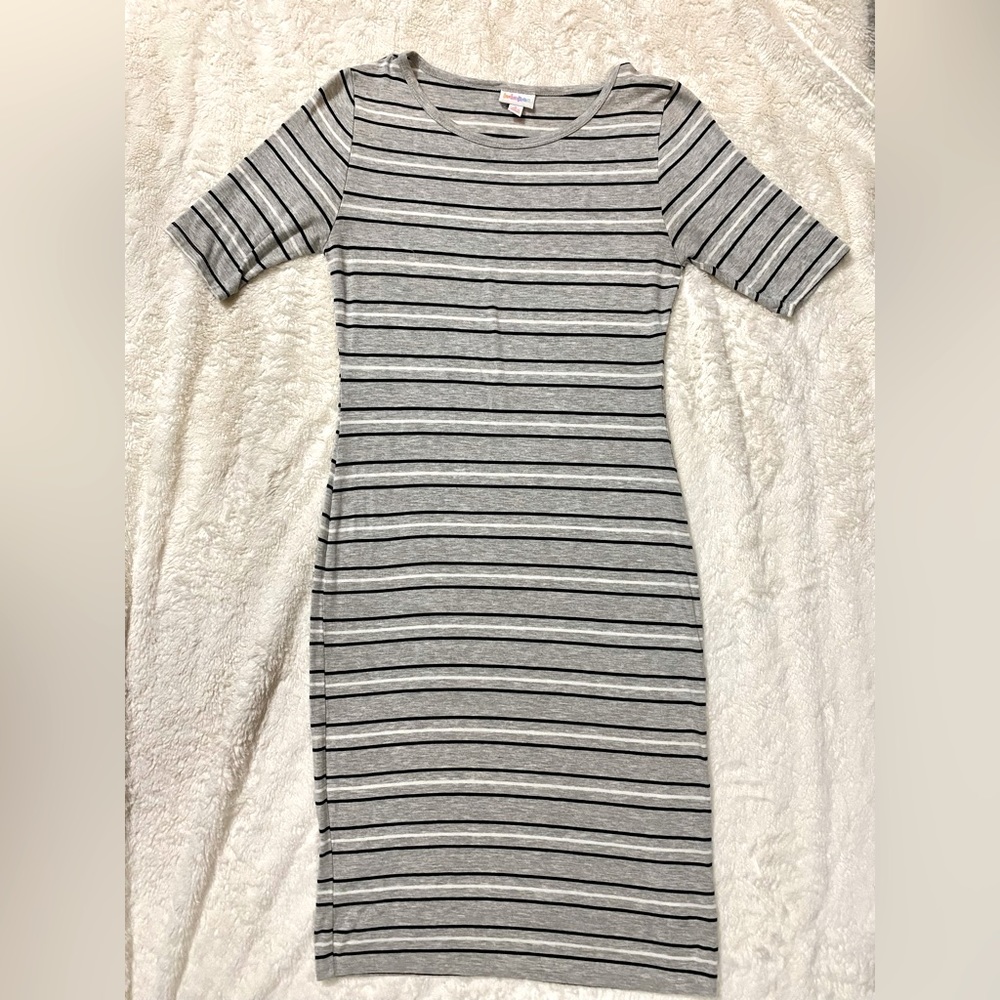 LuLaRoe Women’s Julia/ Pencil Sheath Dress Small White Grey Stripped